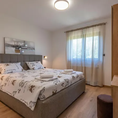 Silente, Modern And Luxurious Hugged By Nature Дом отдыха *