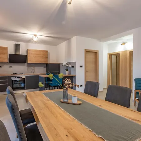 Silente, Modern And Luxurious Hugged By Nature * Stalije